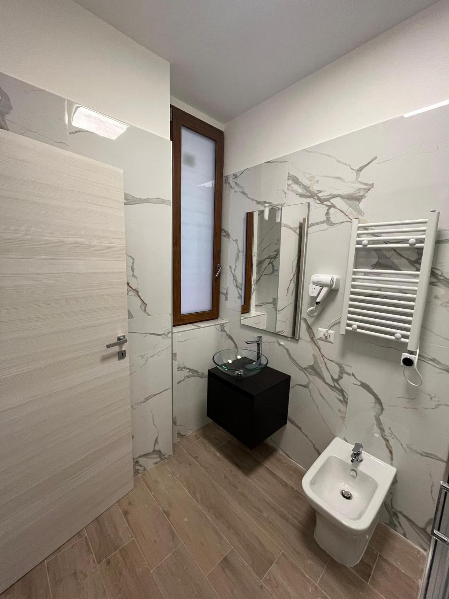B&B Cadifra Portapiccola Наполи Екстериор снимка