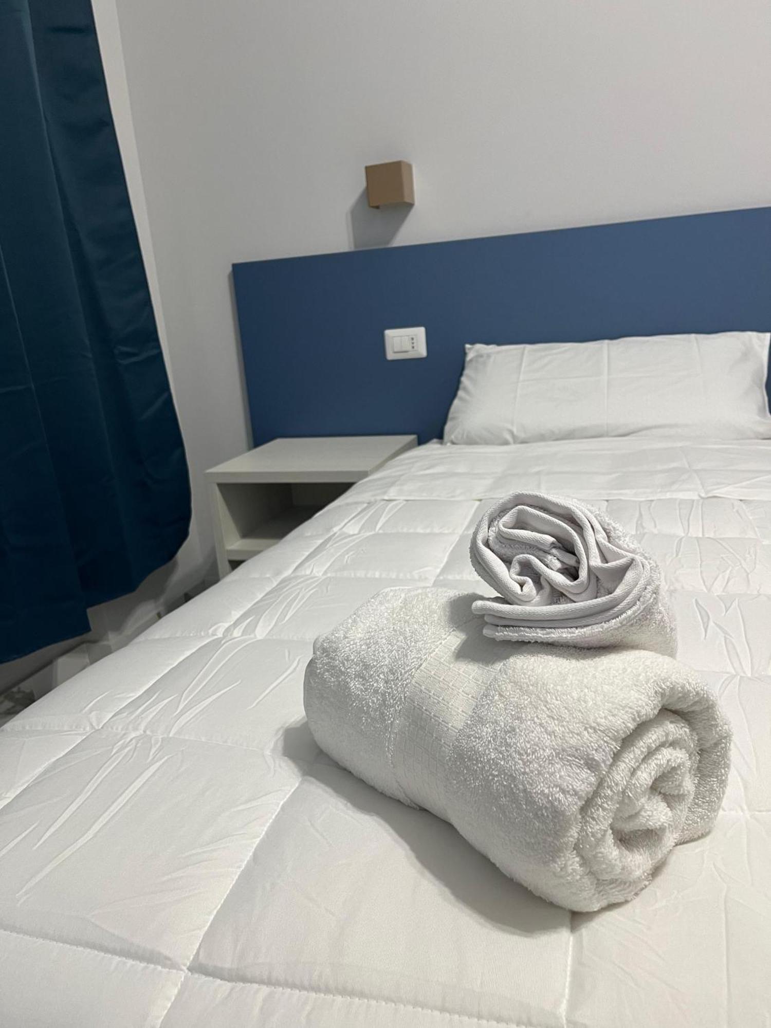 B&B Cadifra Portapiccola Наполи Екстериор снимка